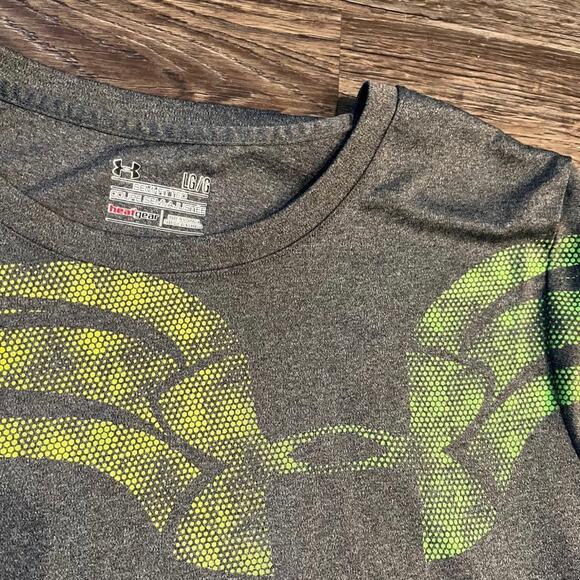 Under Armour Women’s LG Semi fitted graphic t-shirt - Picture 3 of 5